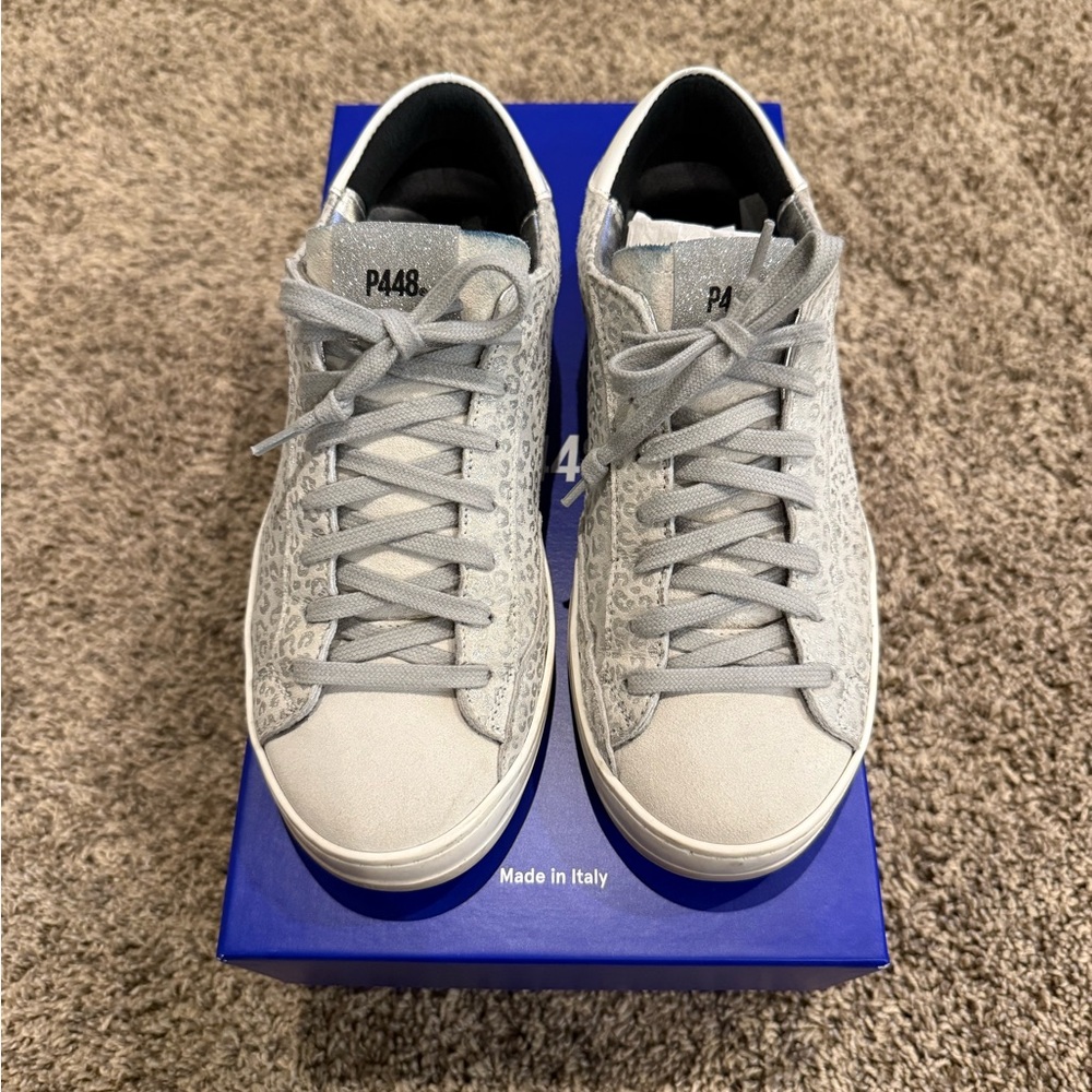 P448 Womens Gray Leopard Sneakers